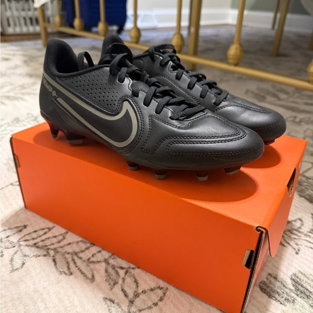 Nike Legend 9 Club FG/MG Black Soccer Cleats
